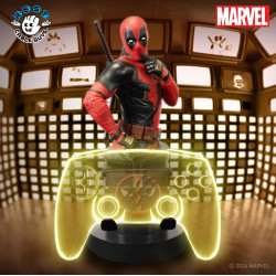 DEADPOOL - Pose - Support Manette & Portable - 20cmFIGCGCRMR400735_3.jpg5060525897030