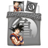 DRAGON BALL Z - Parure de lit 240x220cm + 2x65x65cm - GokuFIGAYM153DBSDVP240_1.jpg5407010078497